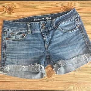 AE Jean Shorts Size 8
